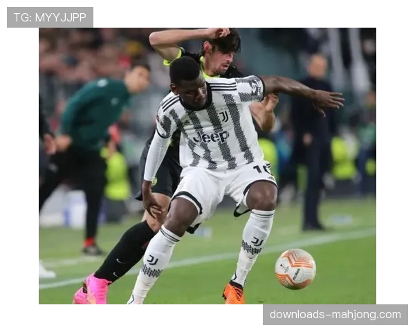 特写：老将夸德拉多替补登场后，在右边路走廊的上下翻飞改变战局